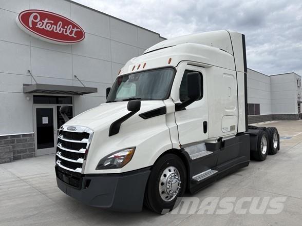 Freightliner CASCADIA 116 Cavalos Mecânicos