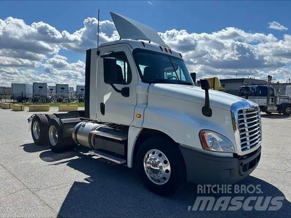 Freightliner CASCADIA 125 Cavalos Mecânicos