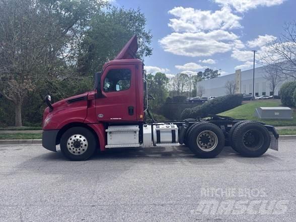 Freightliner CASCADIA 126 Cavalos Mecânicos