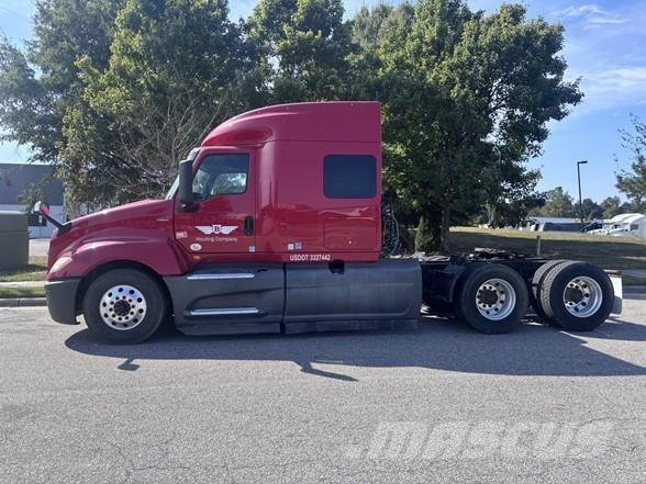 International LT Cavalos Mecânicos