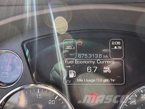 Kenworth T680 Cavalos Mecânicos