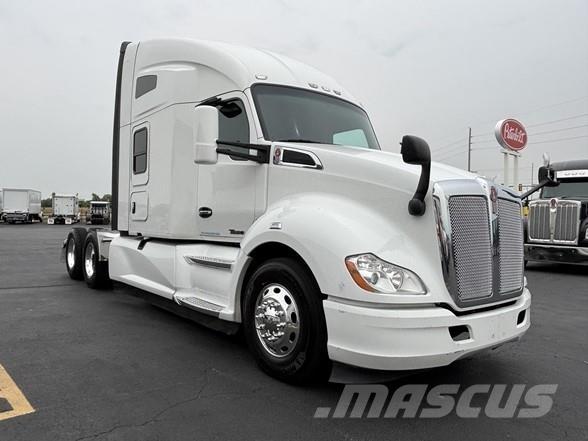 Kenworth T680 Cavalos Mecânicos