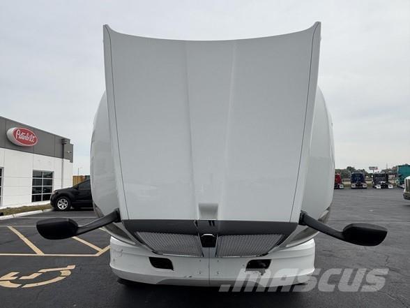 Kenworth T680 Cavalos Mecânicos