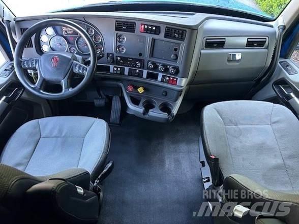 Kenworth T680 Cavalos Mecânicos