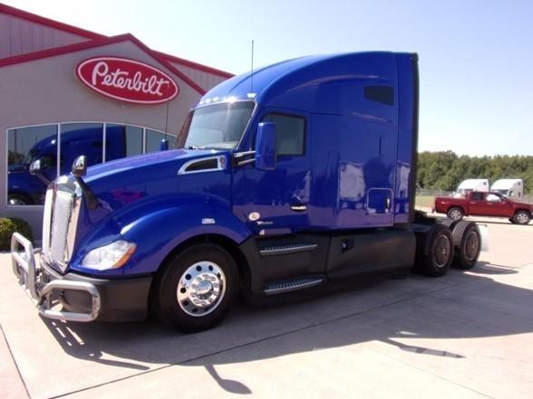 Kenworth T680 Cavalos Mecânicos