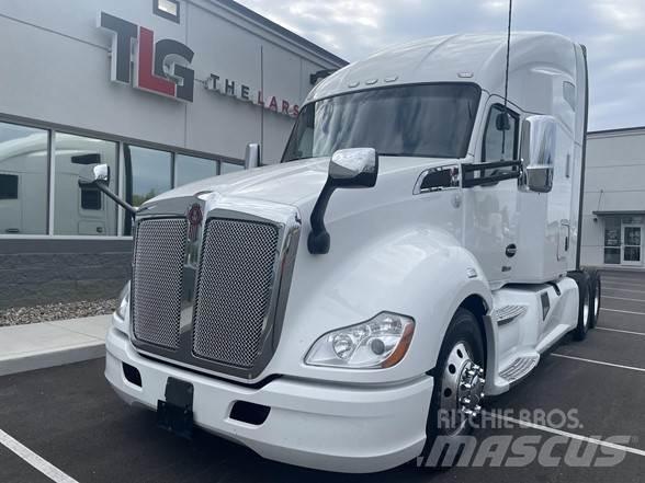 Kenworth T680 Cavalos Mecânicos