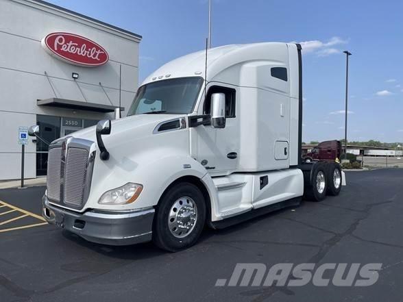 Kenworth T680 Cavalos Mecânicos