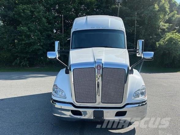Kenworth T680 Cavalos Mecânicos