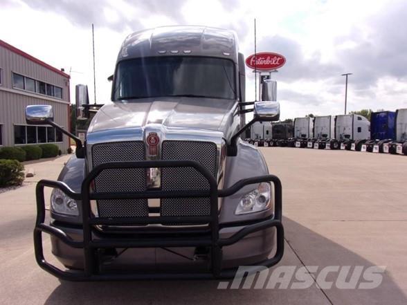 Kenworth T680 Cavalos Mecânicos