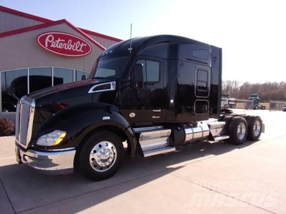 Kenworth T680 Cavalos Mecânicos