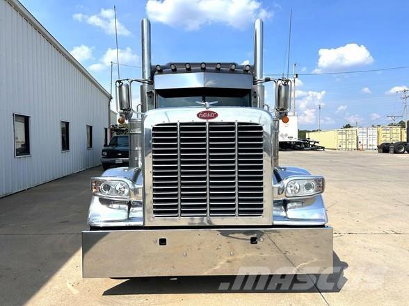 Peterbilt 389 Cavalos Mecânicos