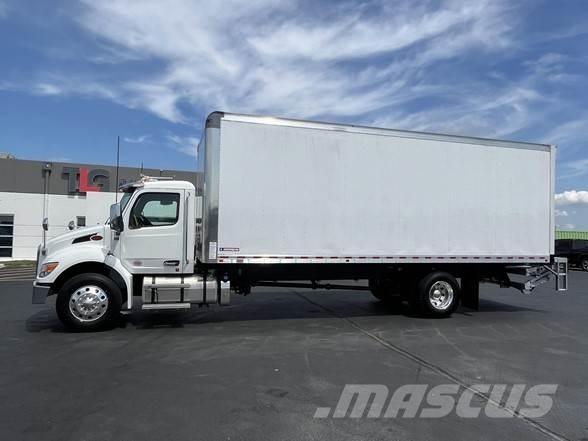 Peterbilt 536 Caminhões de caixa fechada