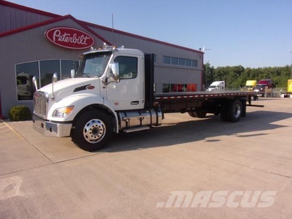 Peterbilt 537 Camiões estrado/caixa aberta