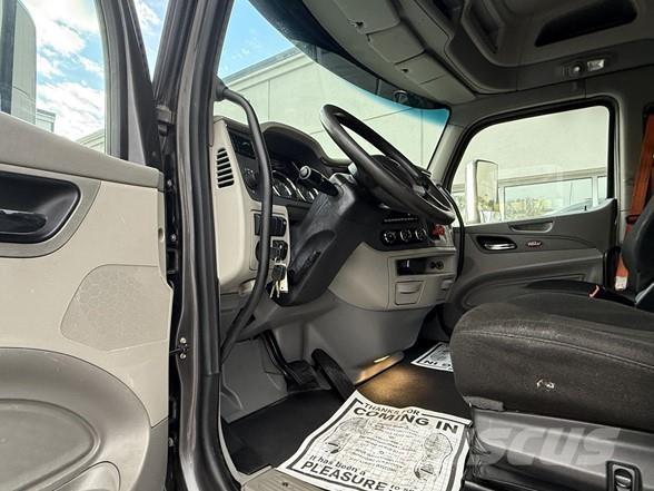 Peterbilt 567 Cavalos Mecânicos