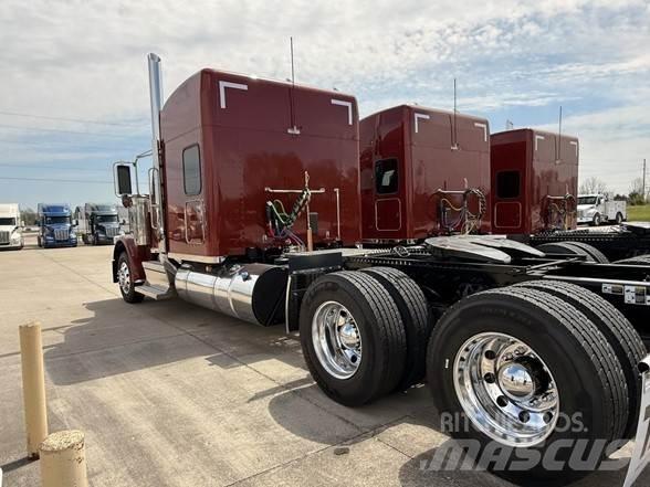 Peterbilt 589 Cavalos Mecânicos