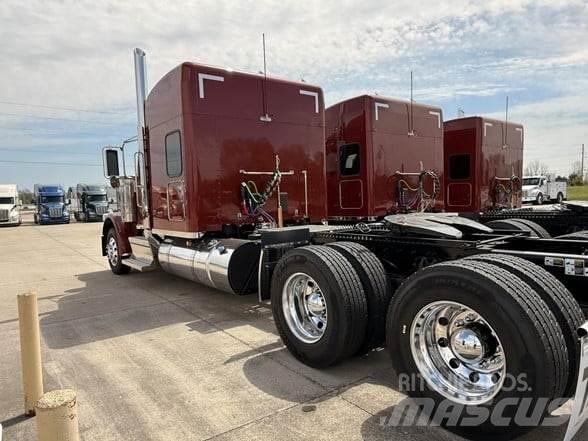 Peterbilt 589 Cavalos Mecânicos