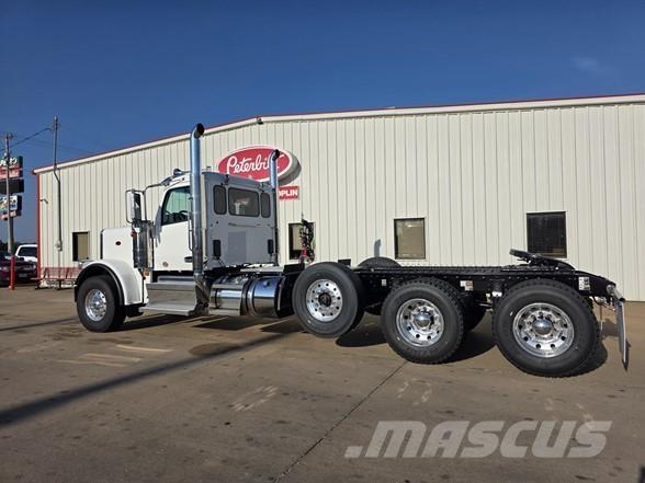 Peterbilt 589 Cavalos Mecânicos