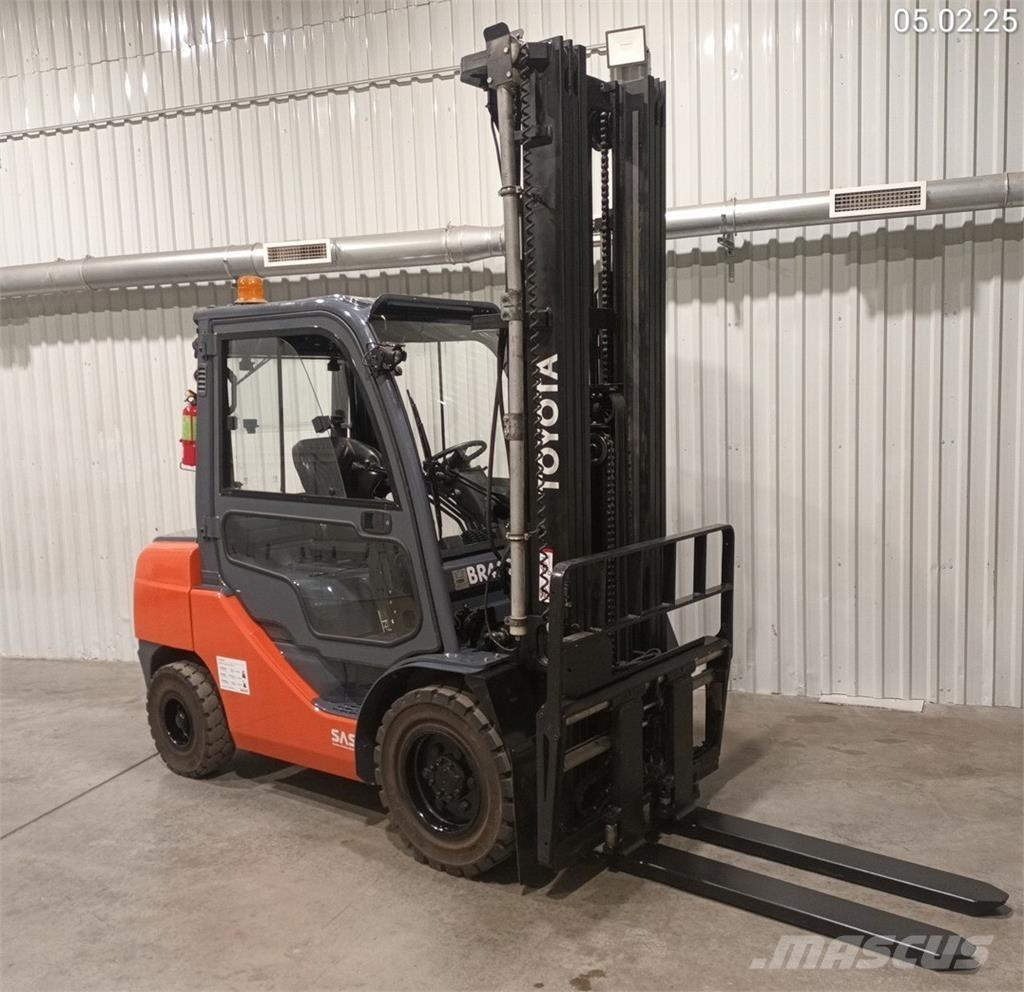 Toyota 02-8FDF30 Empilhadores Diesel