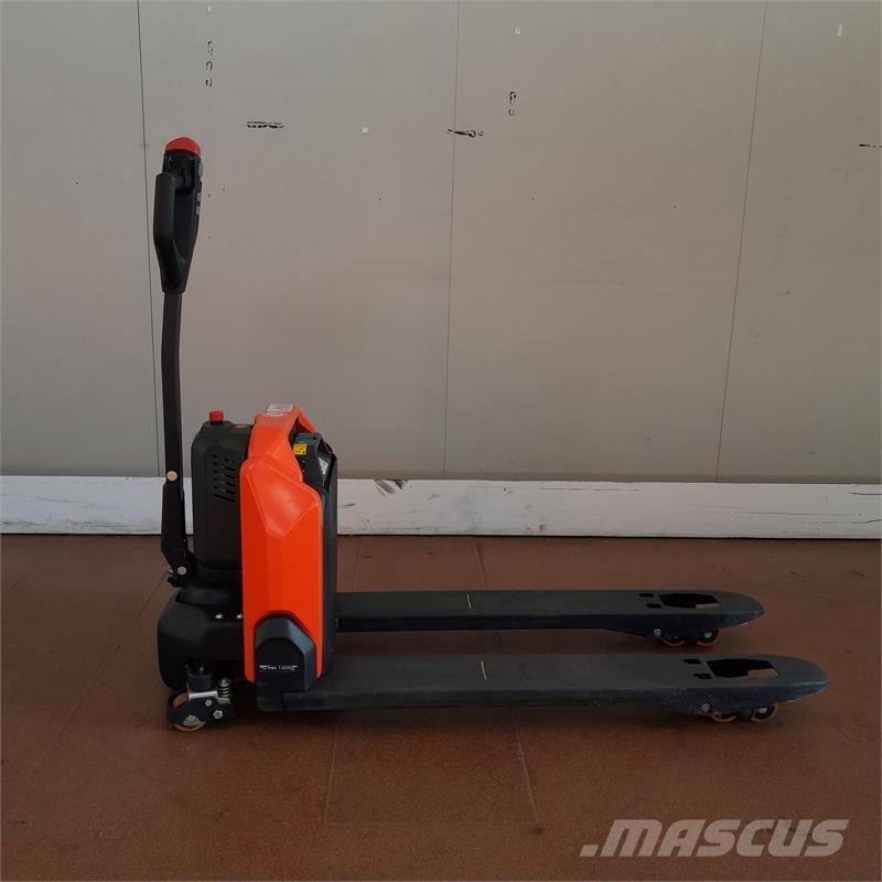 BT LHE130 Empilhadores eléctricos