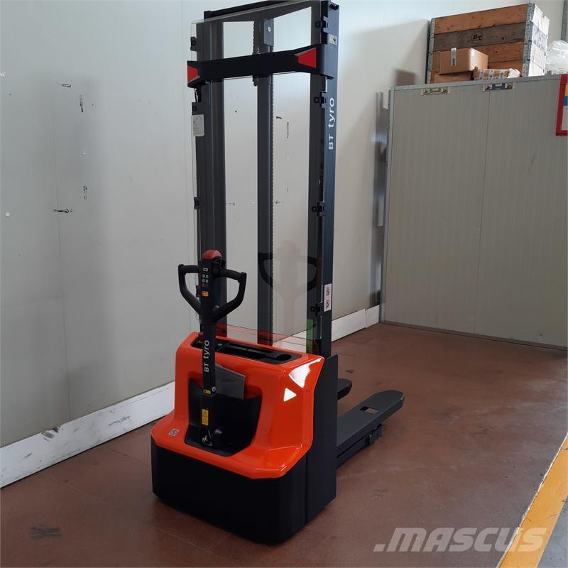 BT SHE100 Porta-paletes manuais