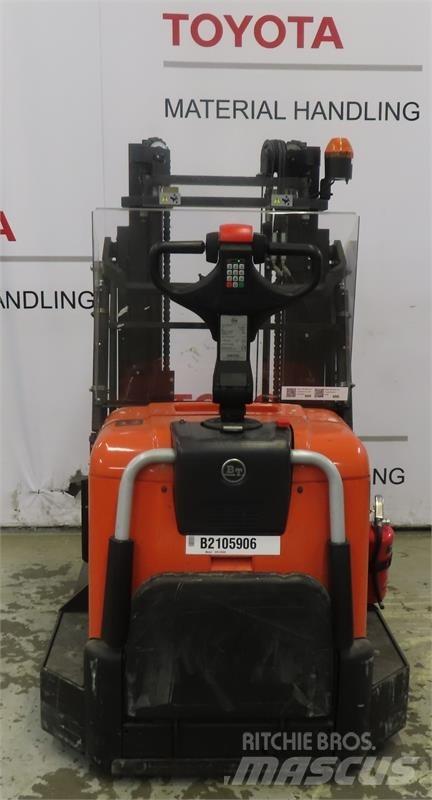 BT SPE120XR Empilhador para operador externo