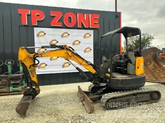 Bobcat E26 Canopy Miniescavadeiras
