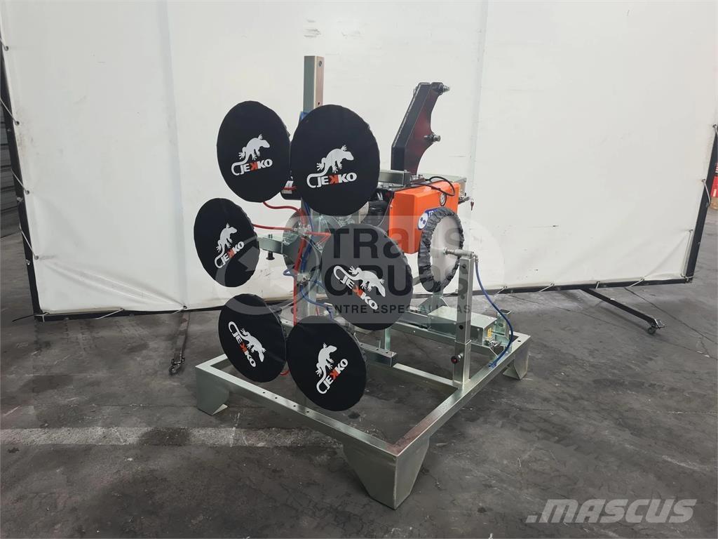 Jekko JVM800R Outras gruas