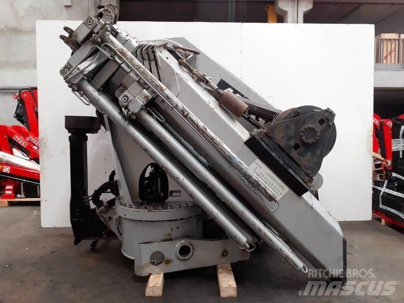 MKG 541 HP Gruas carregadoras