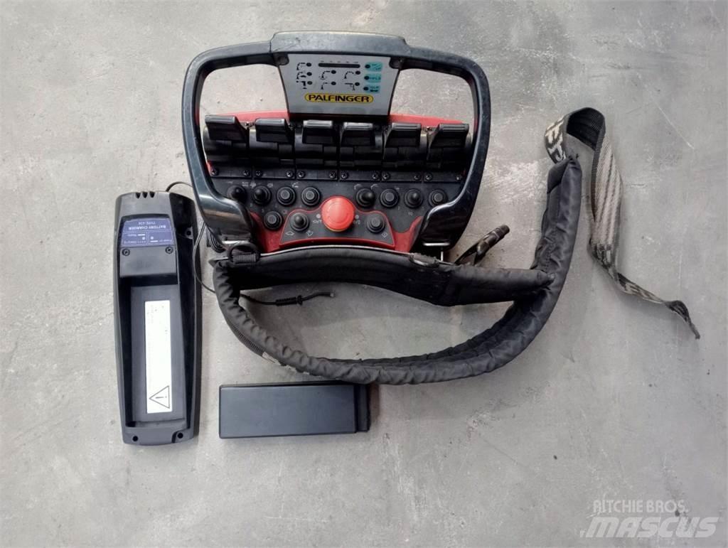 Palfinger PK 23002 Gruas carregadoras