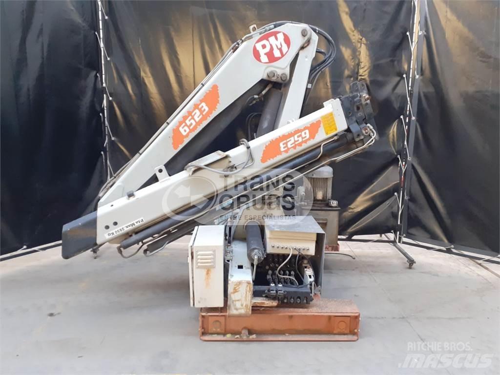 PM 6 Gruas carregadoras