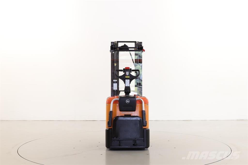 BT SPE125L Empilhador para operador externo