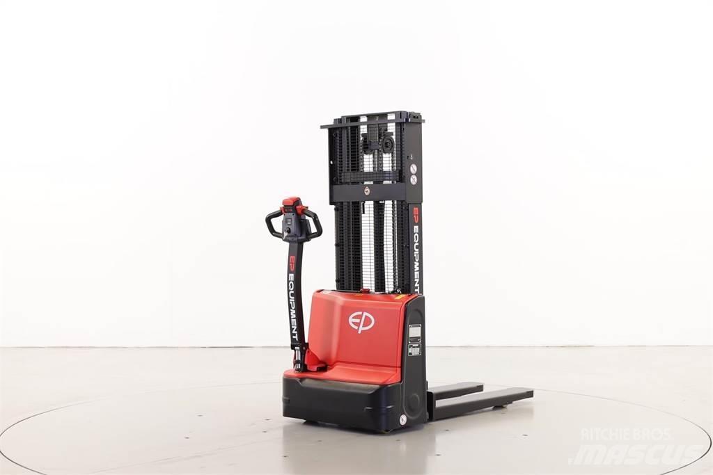 EP DS3 Empilhador para operador externo