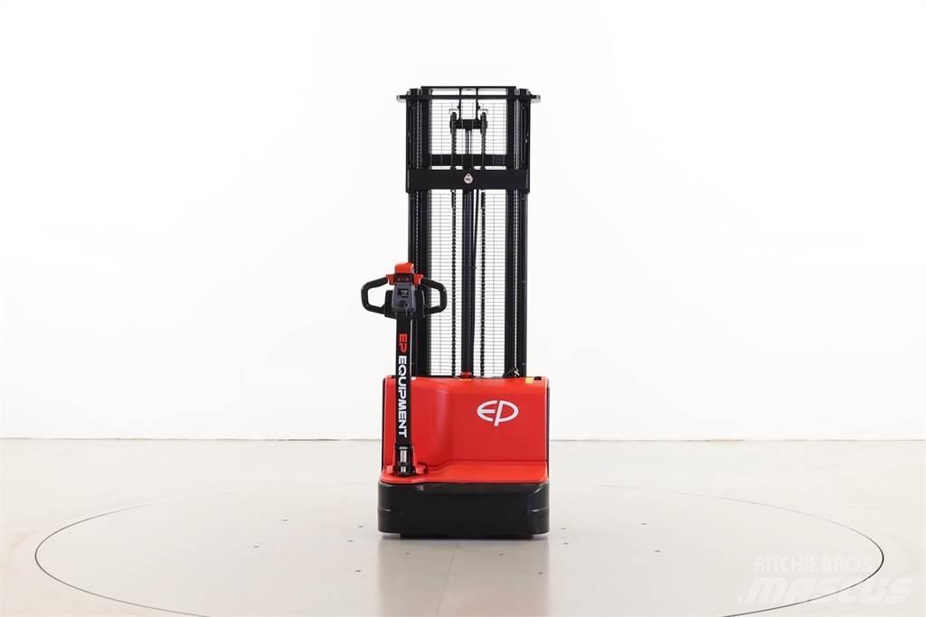 EP DS3 Empilhador para operador externo
