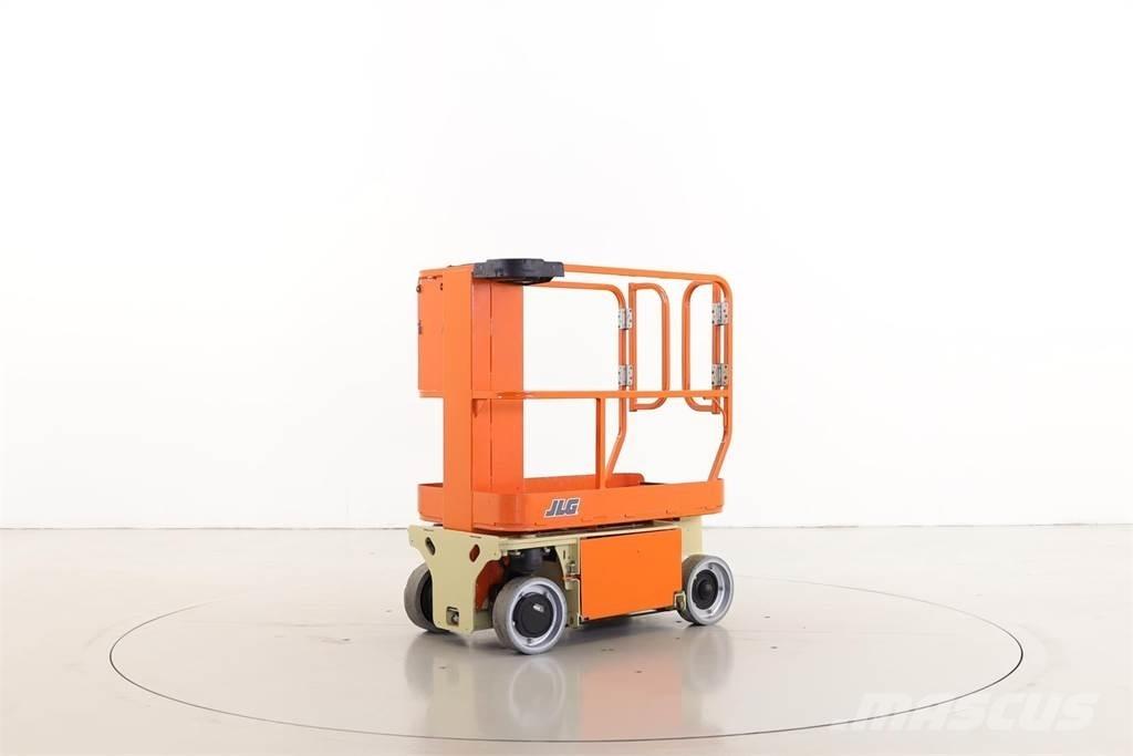 JLG 1230ES Plataformas de Mastro Vertical