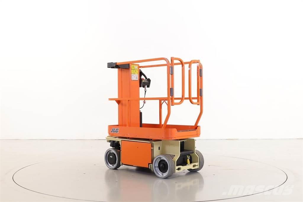 JLG 1230ES Plataformas de Mastro Vertical