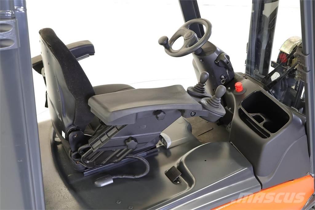 Linde E16L-01 Empilhadores eléctricos