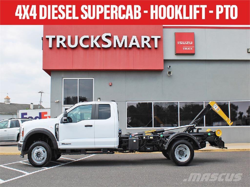 Ford F550 Camiões Ampliroll