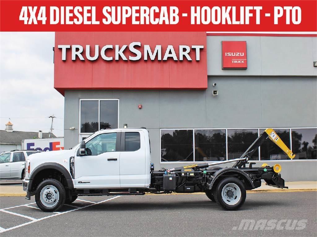 Ford F550 Camiões basculantes