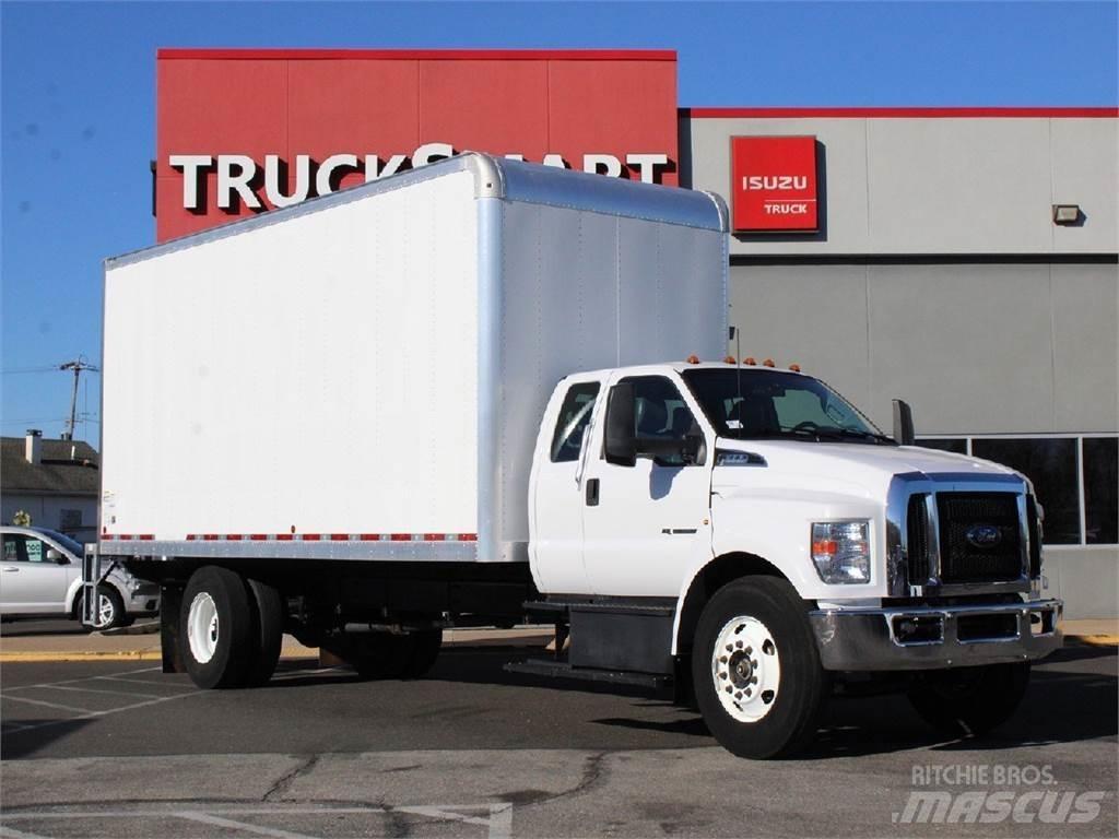 Ford F650 Caminhões de caixa fechada