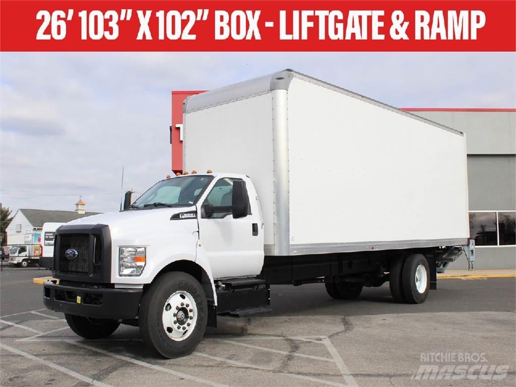Ford F650 Caminhões de caixa fechada