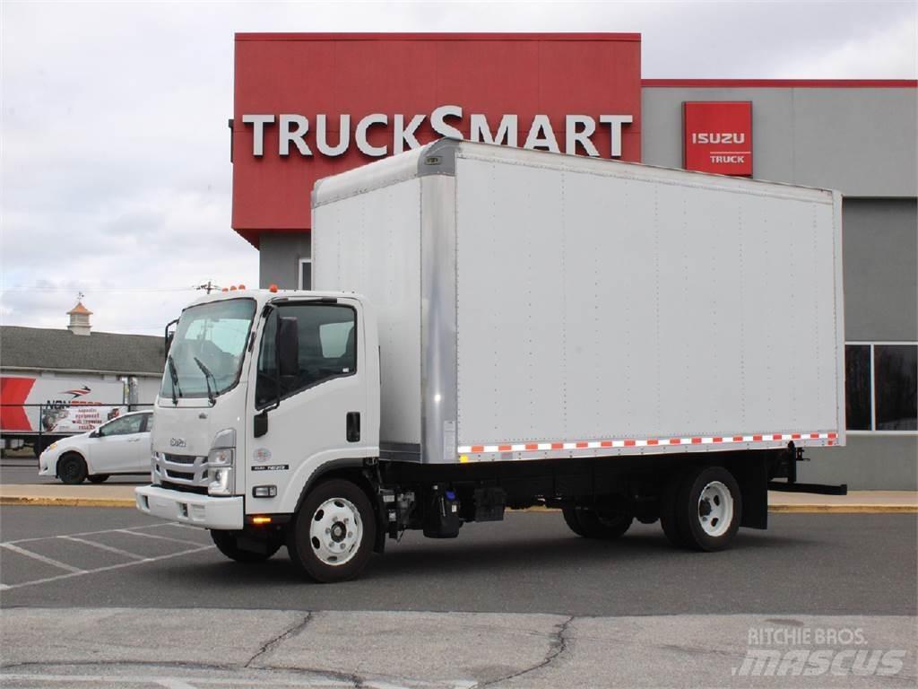 Isuzu NRR Caminhões de caixa fechada