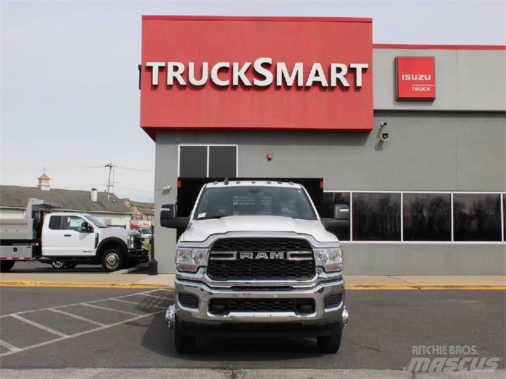 RAM 3500 Camiões estrado/caixa aberta