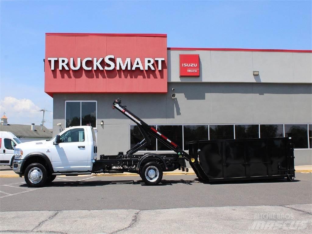 RAM 5500 Camiões caixa desmontável com elevador de cabo