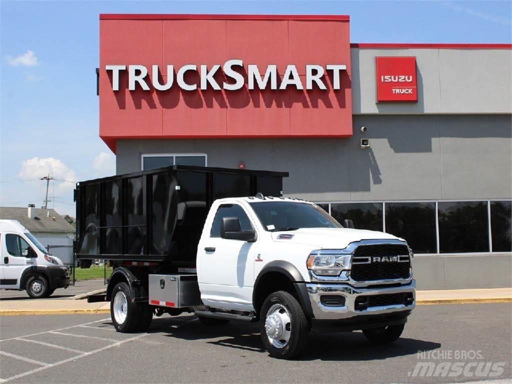 RAM 5500 Camiões caixa desmontável com elevador de cabo