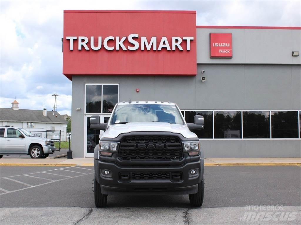 RAM 5500 Camiões caixa desmontável com elevador de cabo