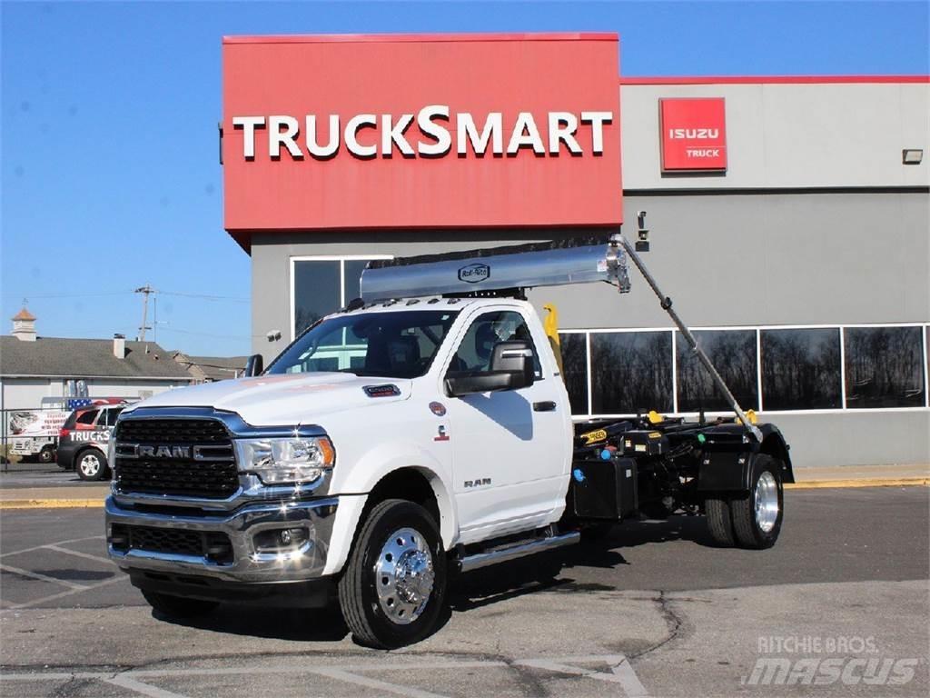 RAM 5500 Camiões Ampliroll