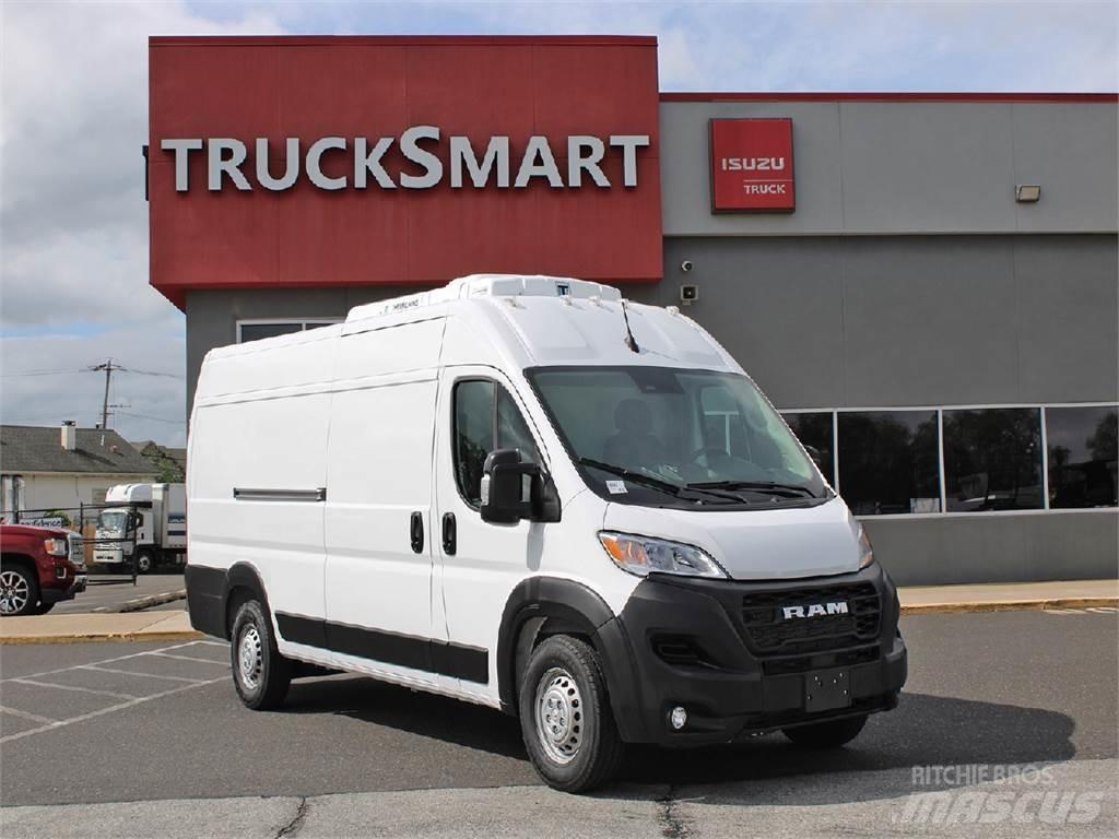 RAM PROMASTER Caminhões caixa temperatura controlada