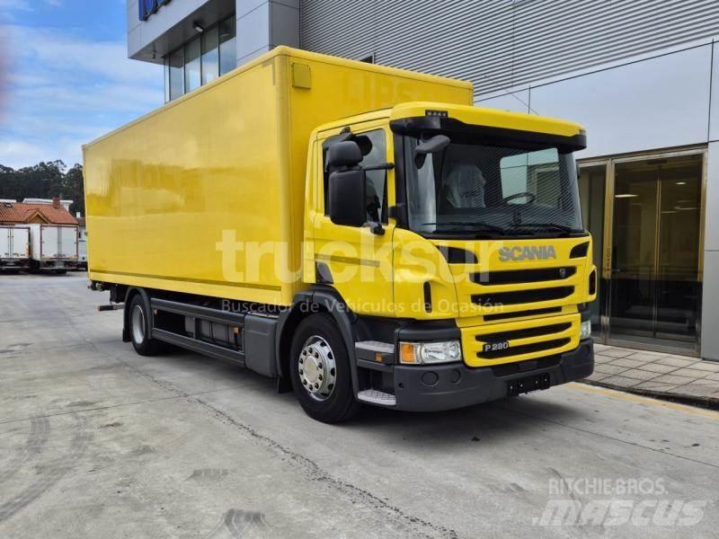 Scania P280 Caminhões de caixa fechada