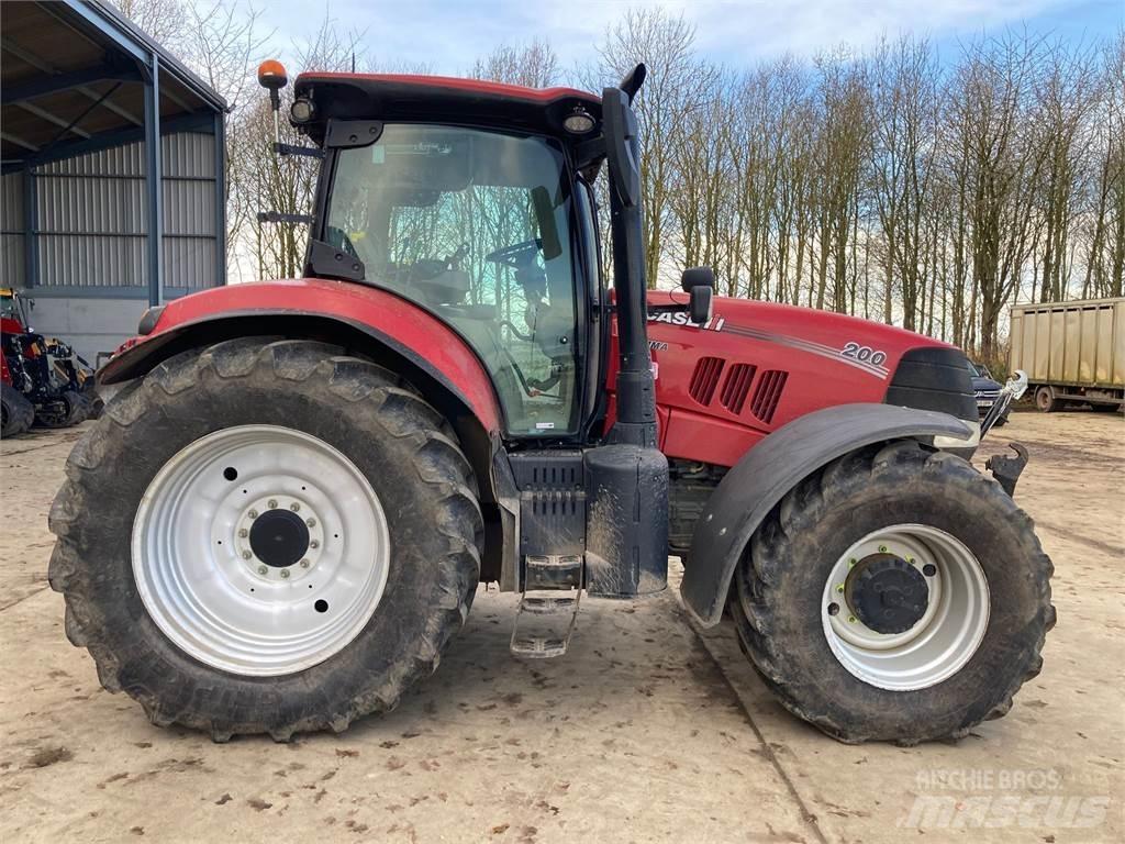 Case IH PUMA Tratores Agrícolas usados