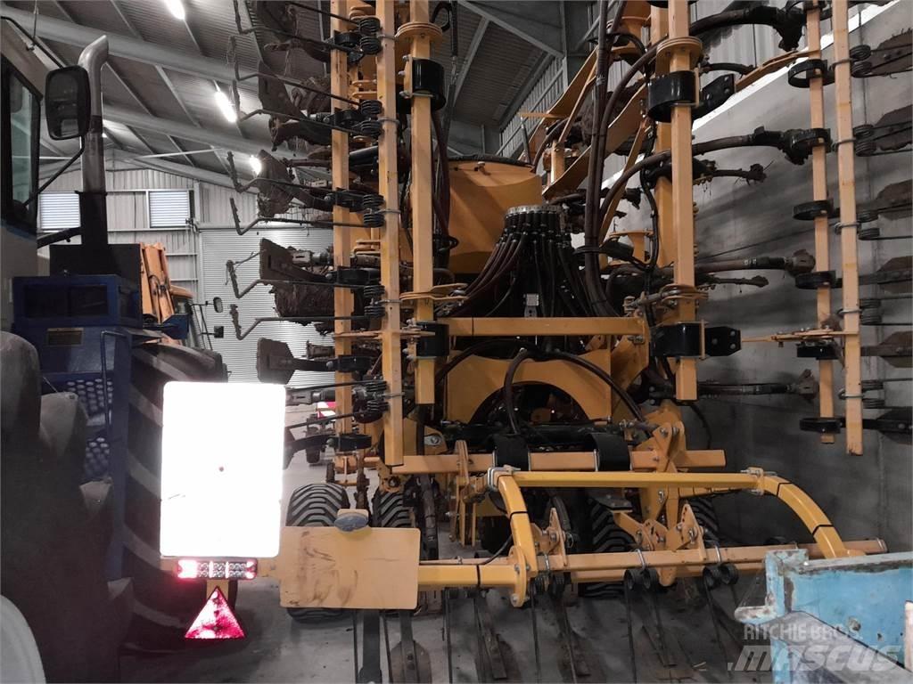 Claydon 8M TRAILED Agricultura - Outros
